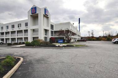 Motel 6-Willoughby OH - Cleveland