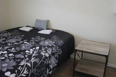 1 bedroom apartment within sight of Fort. Sill