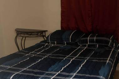 Less than 1 mile from Fort Sill 2 Bedrooms!!!!