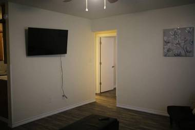 !!!Comfortable Stay Five Minutes Away!!!