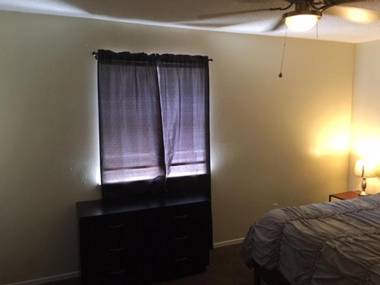 2 Bedroom Apartment for you! Next to Fort Sill