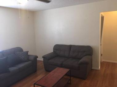 One bedroom close to Fort Sill!