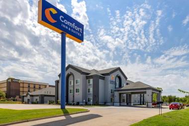 Comfort Inn & Suites