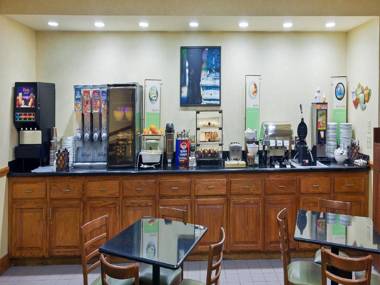 Country Inn & Suites by Radisson Oklahoma City at Northwest Expressway OK