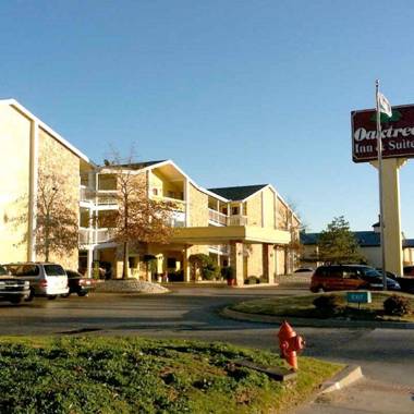Oaktree Inn & Suites Oklahoma