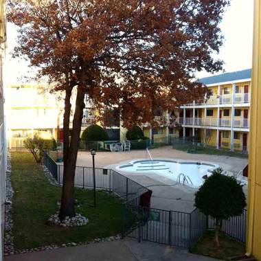 Oaktree Inn & Suites Oklahoma