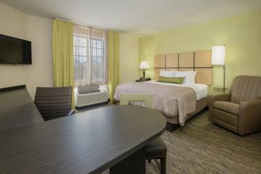 Candlewood Suites Del City an IHG Hotel