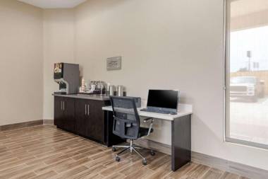 MainStay Suites Bricktown - near Medical Center