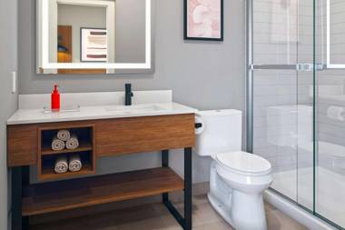 Hawthorn Suites by Wyndham Oklahoma City Airport Fairground