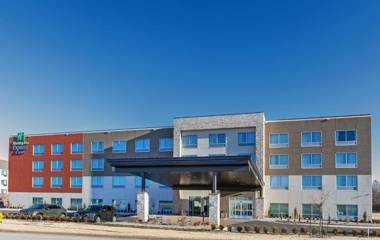 Holiday Inn Express & Suites - Tulsa Northeast - Owasso an IHG Hotel