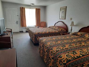 Blue Ribbon Inn and Suites