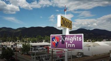 Knights Inn Motel