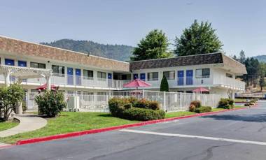 Motel 6-Grants Pass OR