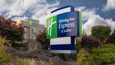 Holiday Inn Express & Suites Hood River an IHG Hotel