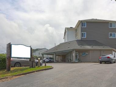 Siletz Bay Beachfront Hotel by OYO Lincoln City