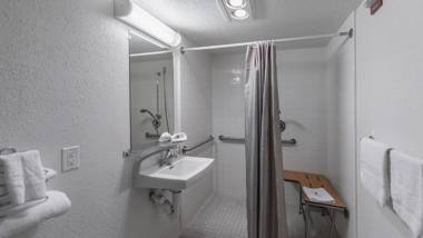 Motel 6-Medford OR - North