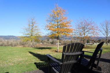 The Setting Inn Willamette Valley