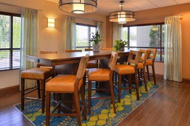 Hampton Inn Portland East