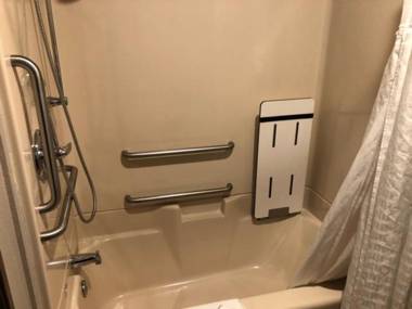 Comfort Suites Portland Airport