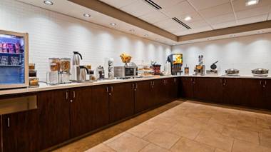 Best Western Plus Portland Airport Hotel & Suites