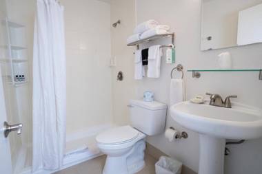 Park Lane Suites & Inn