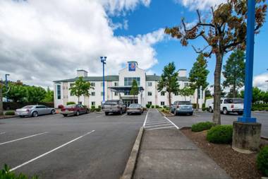 Motel 6-Portland OR - North