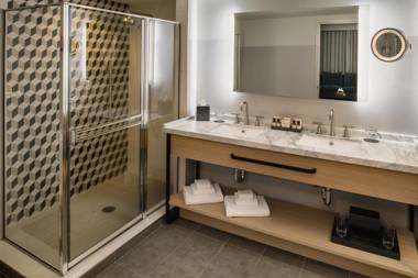 The Duniway Portland A Hilton Hotel