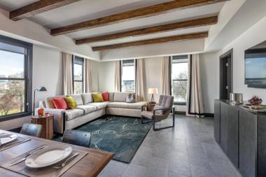 WorldMark Portland Waterfront Park