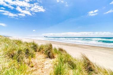 Captain Easy's Retreat