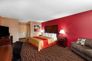 Days Inn by Wyndham Roseburg