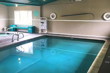 Hi Tide Oceanfront Inn