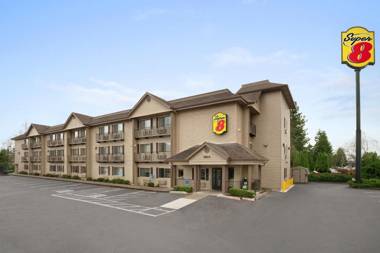 Super 8 by Wyndham Eugene/Springfield