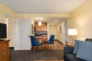 Homewood Suites by Hilton Allentown-Bethlehem Airport