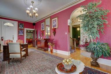 Greystone Manor Victorian Inn