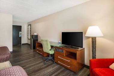 Rodeway Inn & Suites - Poconos