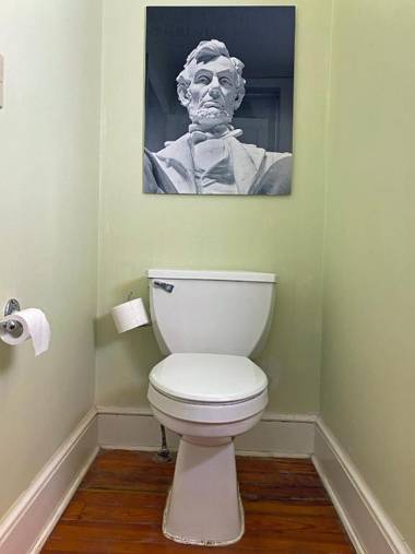 Lightner Farmhouse B&B