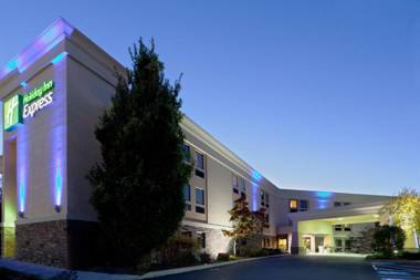 Holiday Inn Express Hershey-Harrisburg Area an IHG Hotel