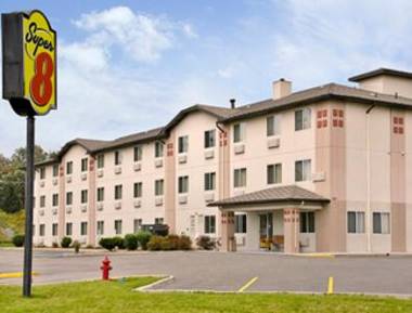 Super 8 by Wyndham Johnstown