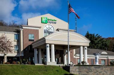 Holiday Inn Express Meadville (I-79 Exit 147a) an IHG Hotel