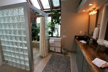 Alpenhof Bed & Breakfast