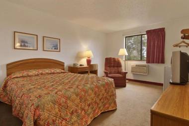 Super 8 by Wyndham New Castle