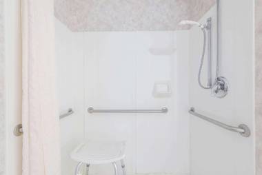 Microtel Inn & Suites by Wyndham Philadelphia Airport