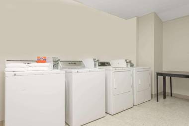 Microtel Inn & Suites by Wyndham Philadelphia Airport