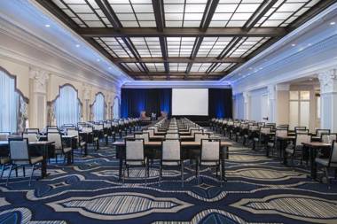 The Notary Hotel Philadelphia Autograph Collection