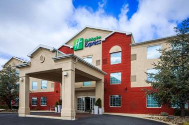 Holiday Inn Express Hotel & Suites Reading an IHG Hotel