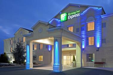 Holiday Inn Express Hotel & Suites Reading an IHG Hotel