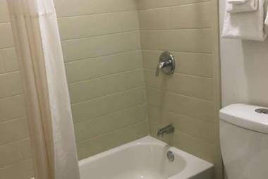 Quality Inn & Suites York