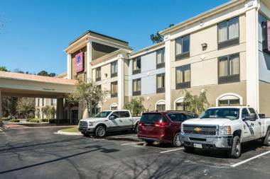 Comfort Suites near MCAS Beaufort