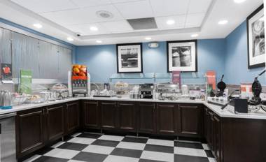 Hampton Inn Columbia I-26/Harbison Blvd