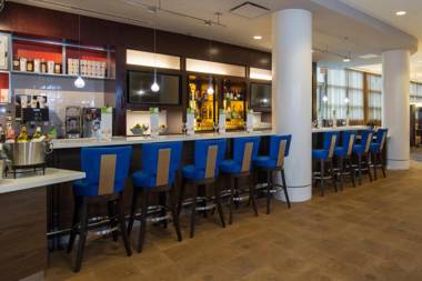 Courtyard Columbia Downtown at USC